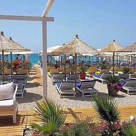 Keos Hotel