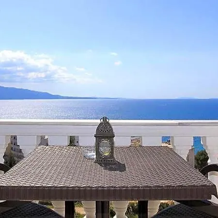 Hotel Keos