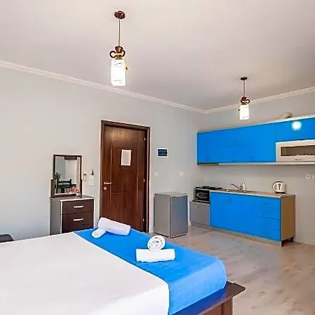 Keos Hotel 3*